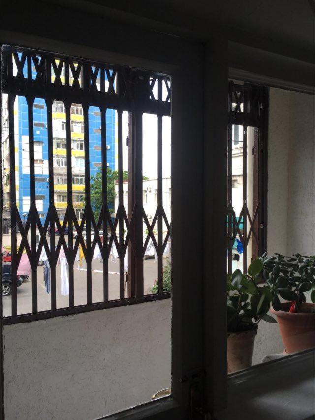 Akhmeteli Apartment Old 巴统 外观 照片